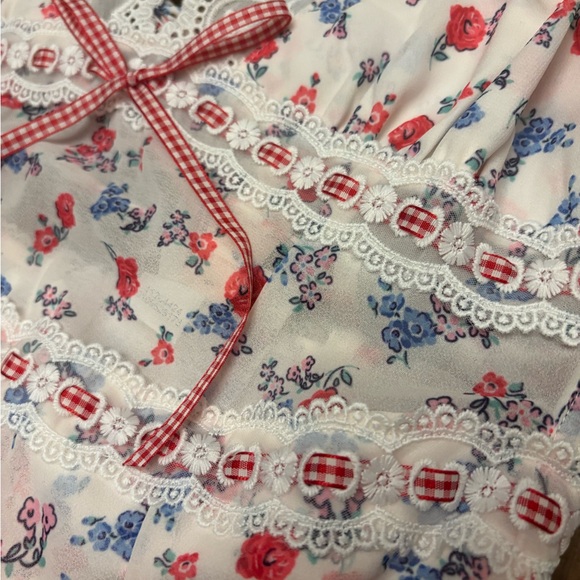 NWT for love and lemons ditsy day floral mini dress - Picture 16 of 16